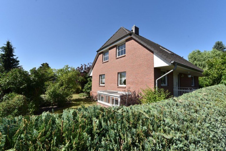DSC 5478 Hoppegarten Einfamilienhaus Gro�es Haus mit Keller auf ruhigem pflegeleichtem Grundst�ck